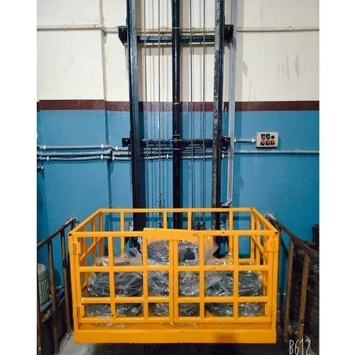 Hydraulic Goods Elevator